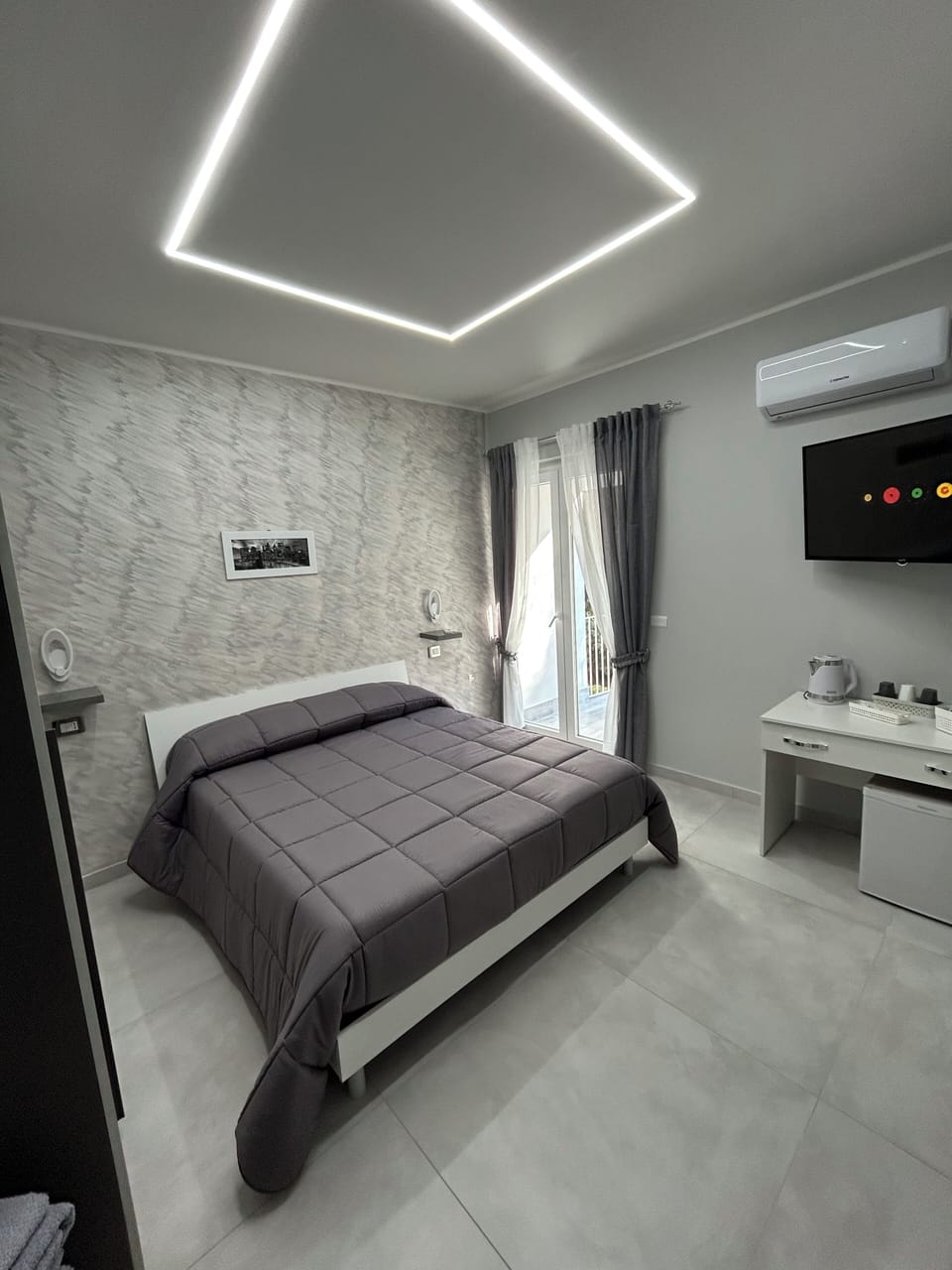 Deluxe Double Room, Garden View | Free WiFi