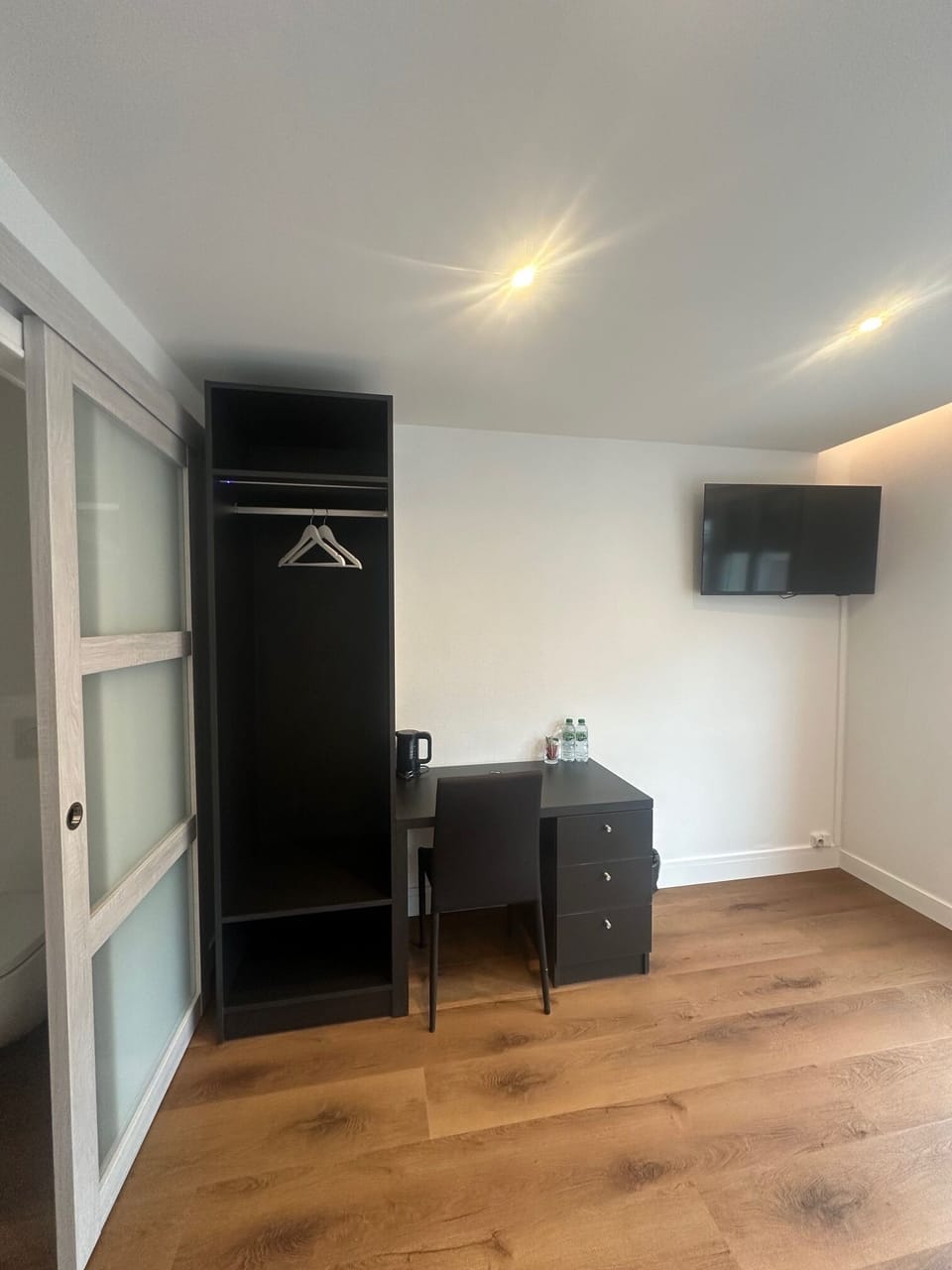 Superior Double Room, City View | Free WiFi, bed sheets