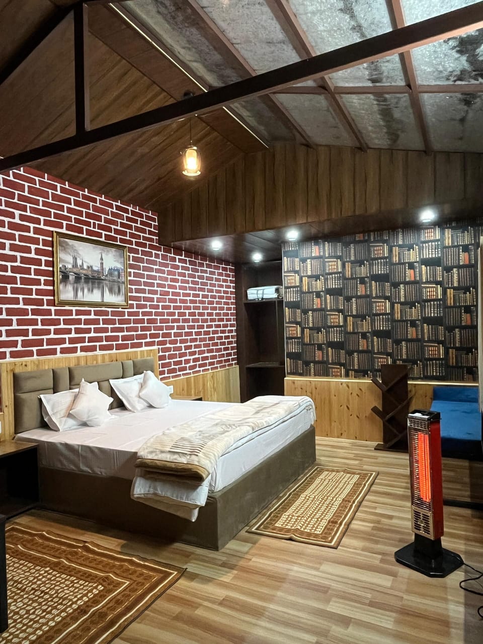 Family Cabin, 1 Bedroom, Smoking, Hill View | 2 bedrooms, blackout drapes, iron/ironing board, bed sheets