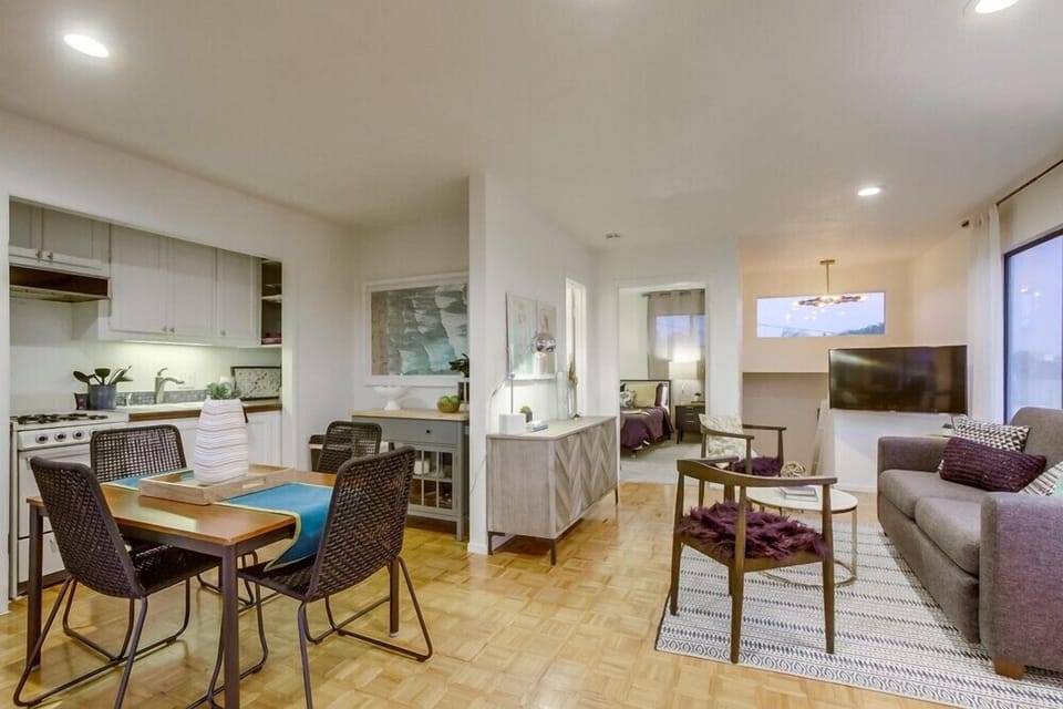 Apartment, 1 Queen Bed with Sofa bed, Patio, Partial Ocean View | Interior
