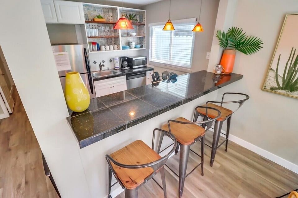 Apartment, Multiple Beds, Hot Tub, City View | Private kitchen | Coffee/tea maker