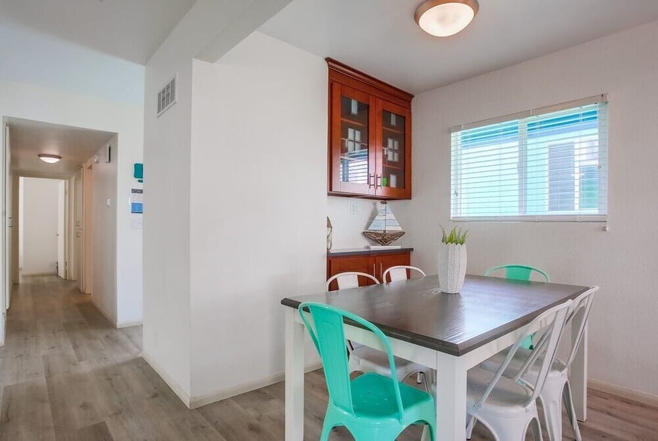 Apartment, Multiple Beds, Hot Tub, Partial Ocean View | 5 bedrooms, individually decorated, individually furnished