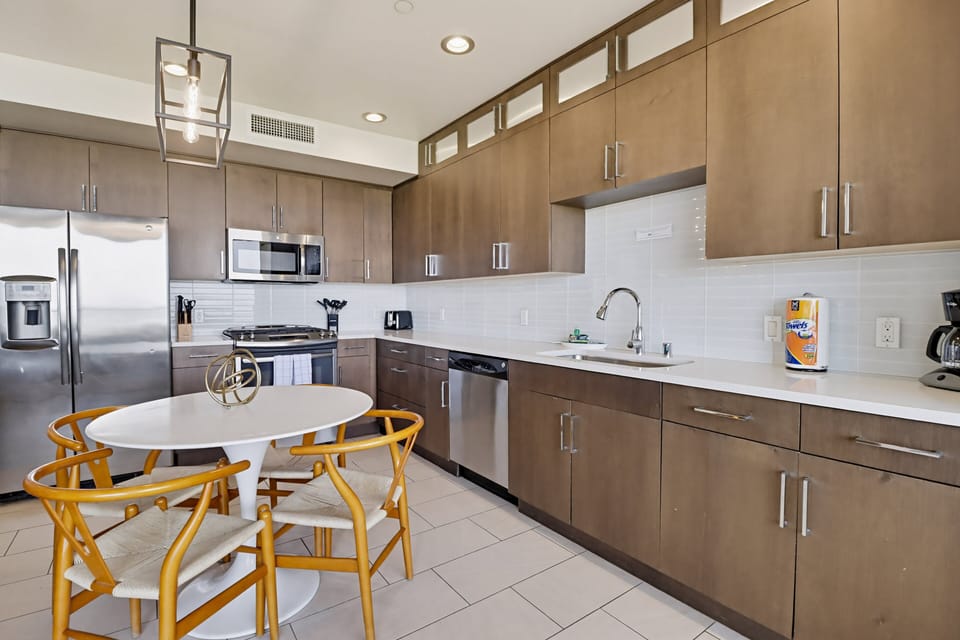 Condo, Multiple Beds, Balcony, Ocean View | Private kitchen | Coffee/tea maker