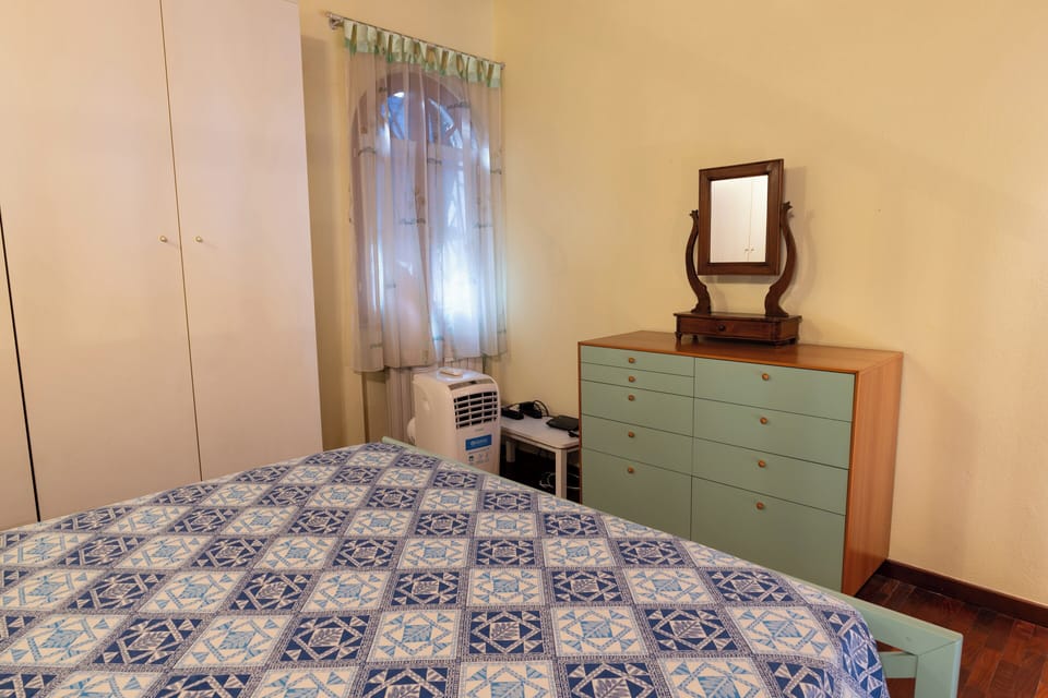 Apartment | 1 bedroom, iron/ironing board, free WiFi, bed sheets