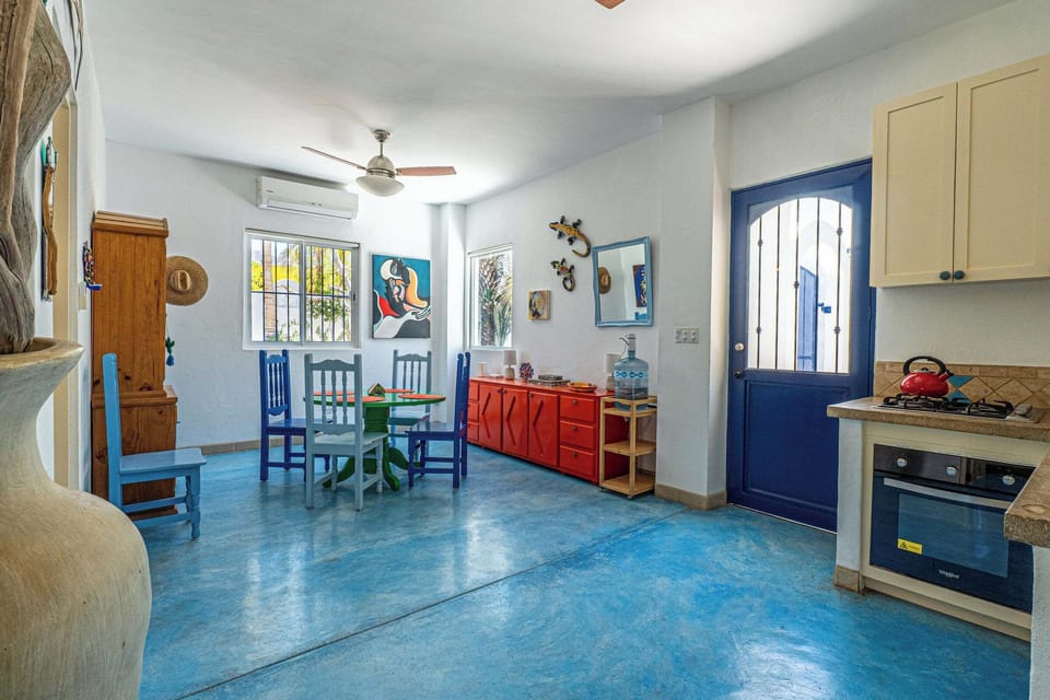 Kitchen / dinning room