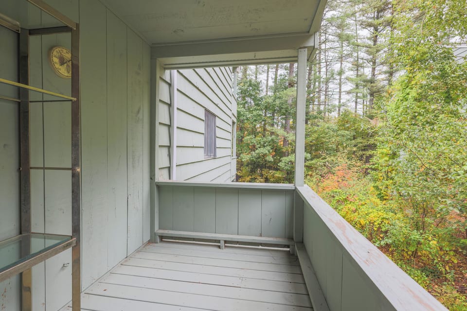 Private deck off master bedroom