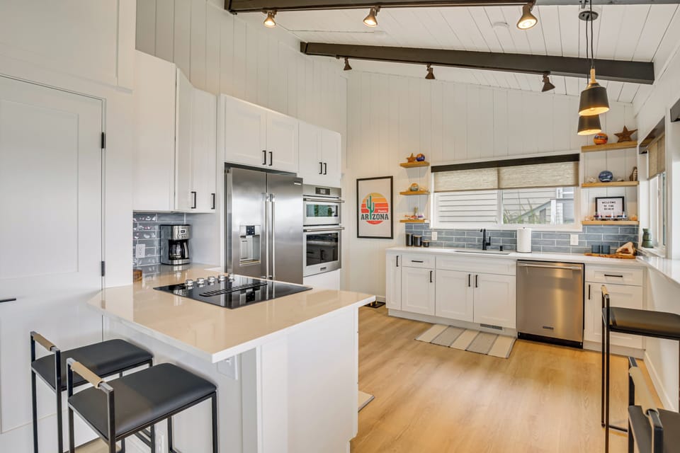 Kitchen | Drip Coffee Maker | Blender | Toaster | Cooking Basics