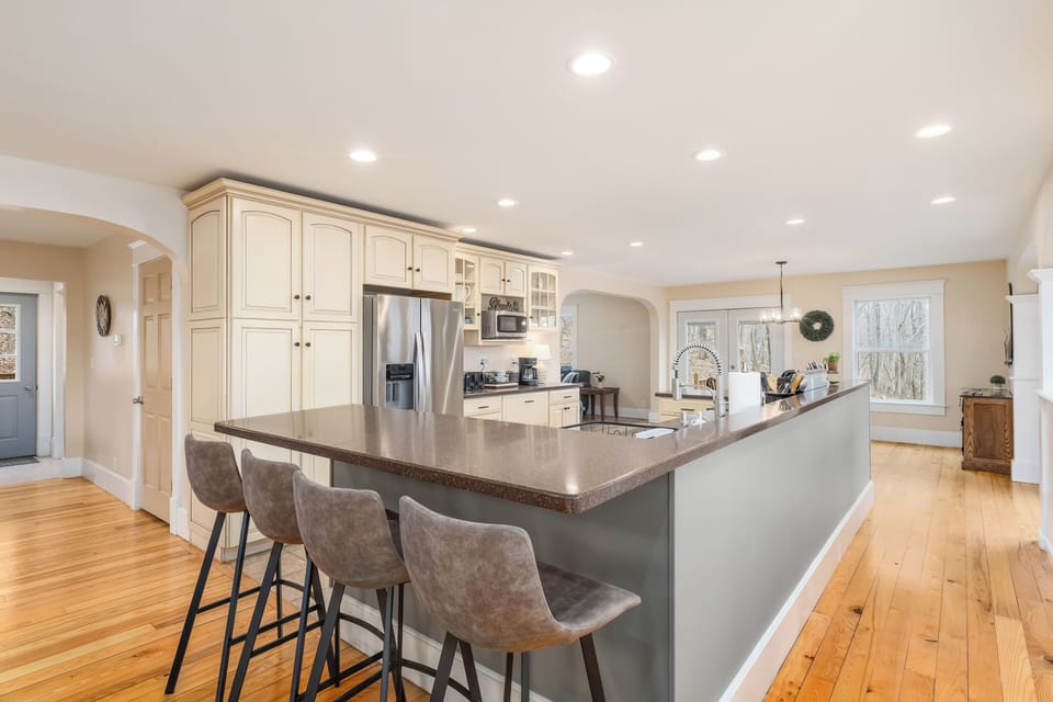 Welcome in! Take a deep breath and relax!