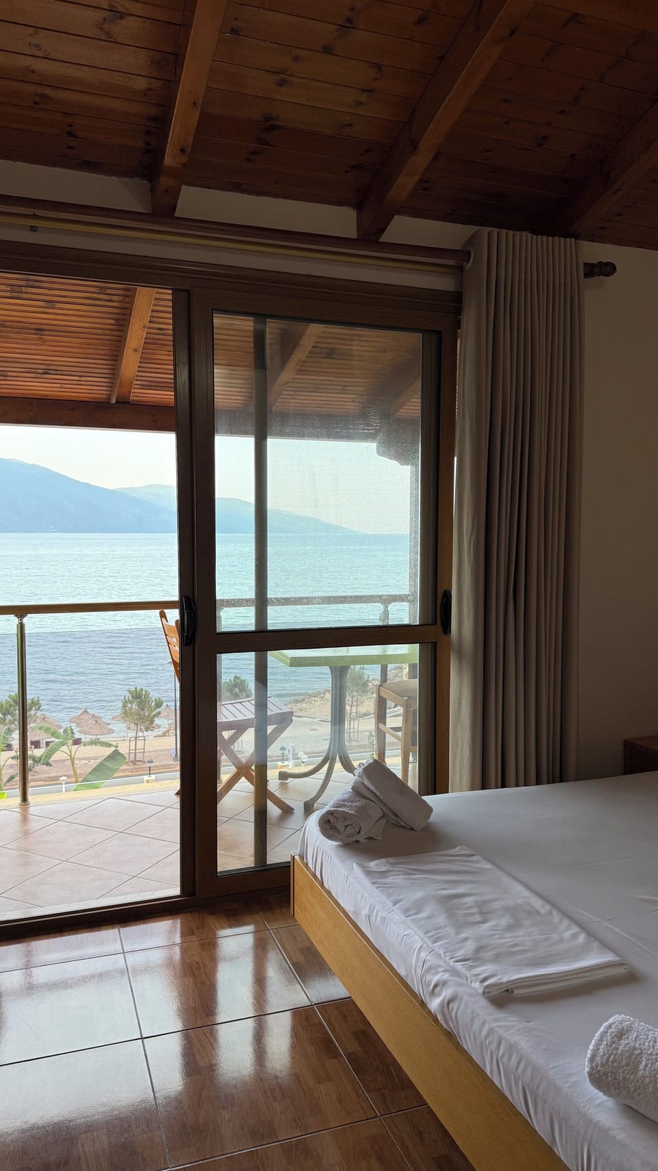 Comfort Triple Room, Air conditioning, Beach View