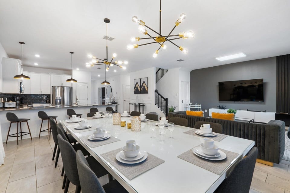 Dining / Living