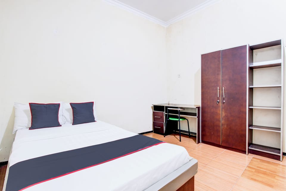 Standard Double Room | Bed sheets