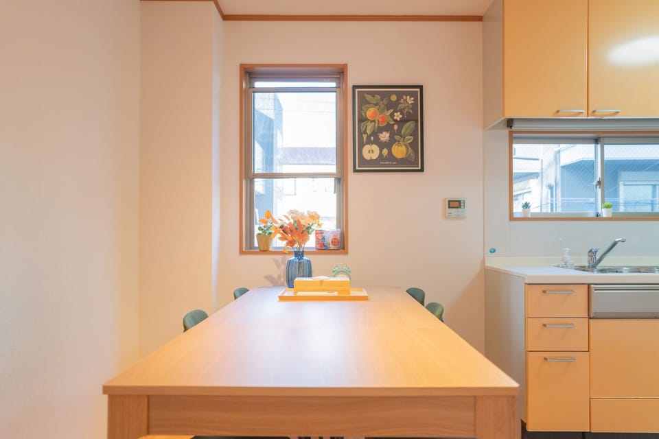 Luxury Villa, Non Smoking | In-room dining