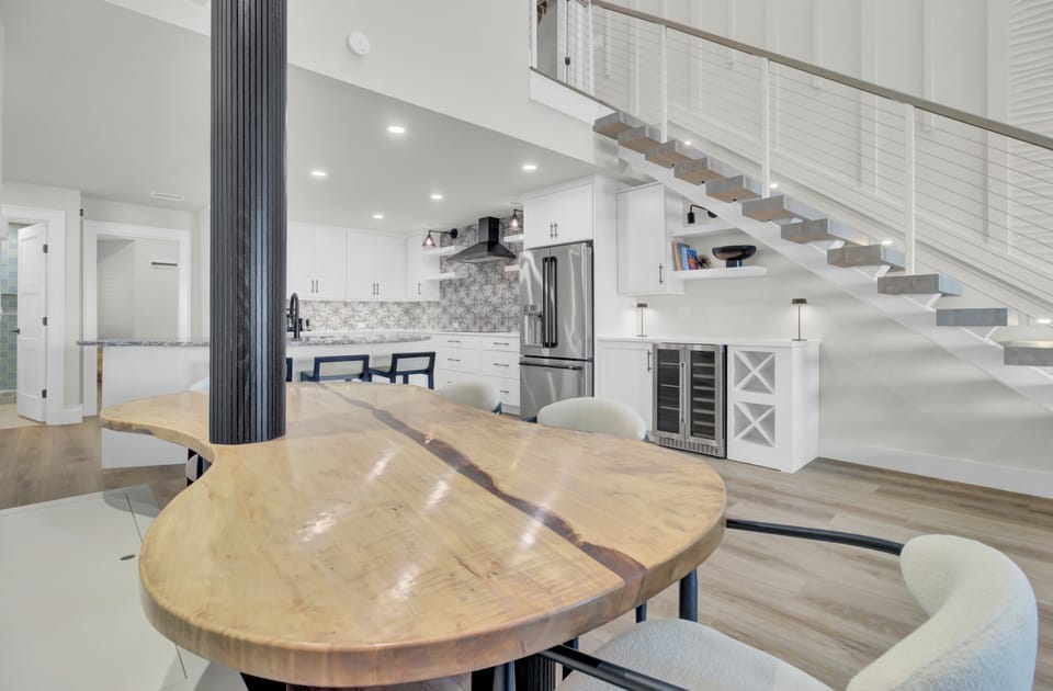 Modern spacious kitchen.