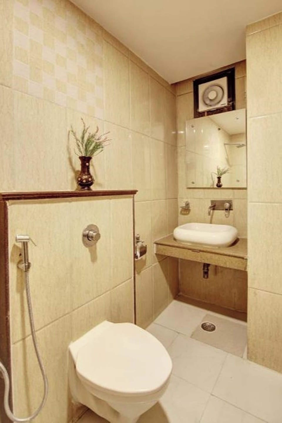 Rts Suites Hotel in New Delhi