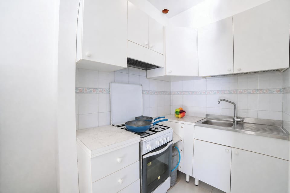 Standard Apartment, 1 Bedroom, Air conditioning (La Conchiglia di Torre Vado with Sea) | Private kitchen