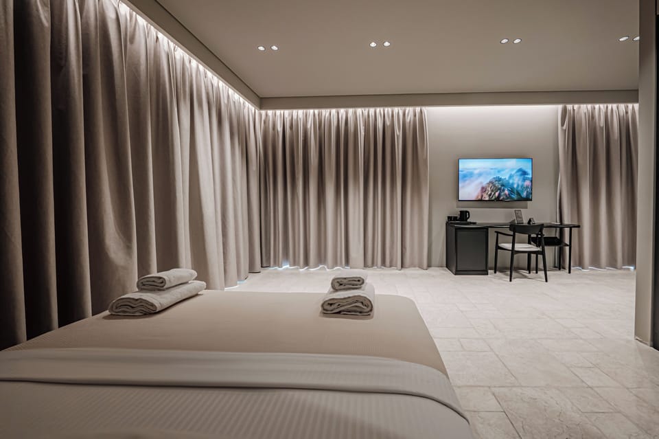 Standard Double Room | Bed sheets