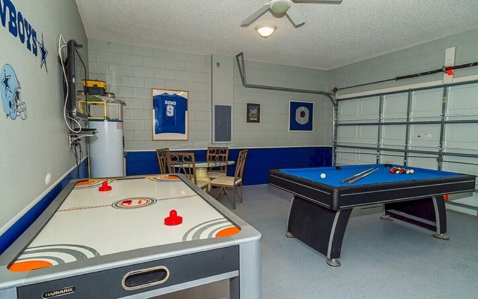 This well-appointed room is the ultimate spot for guests to unwind, challenge each other, and enjoy hours of fun with a variety of classic games and activities.