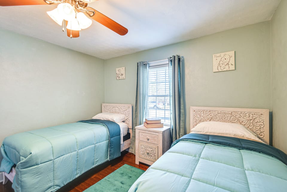 House (3 Bedrooms) | Interior