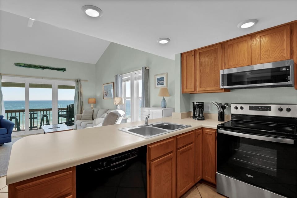 Kitchen (2)