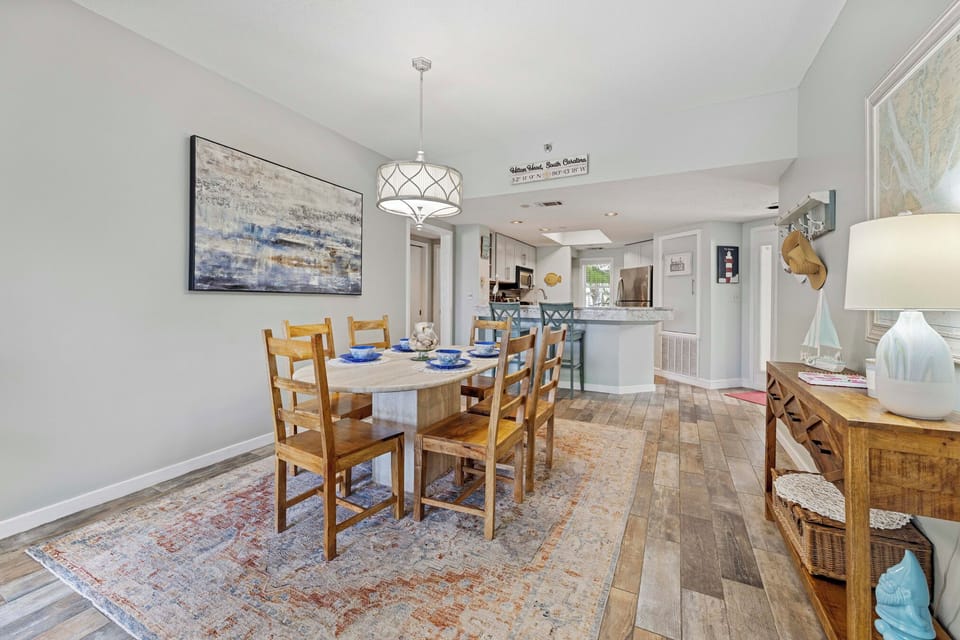 Dining Room and Kitchen