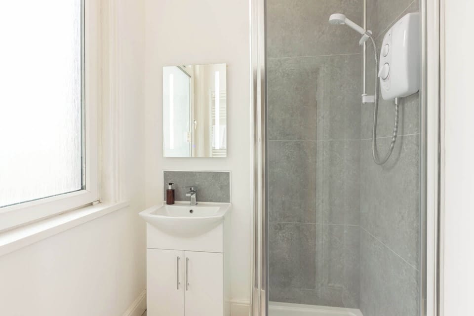 Danby at the Sandbeck, Whitby - Host & Stay