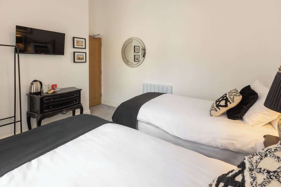 Danby at the Sandbeck, Whitby - Host & Stay