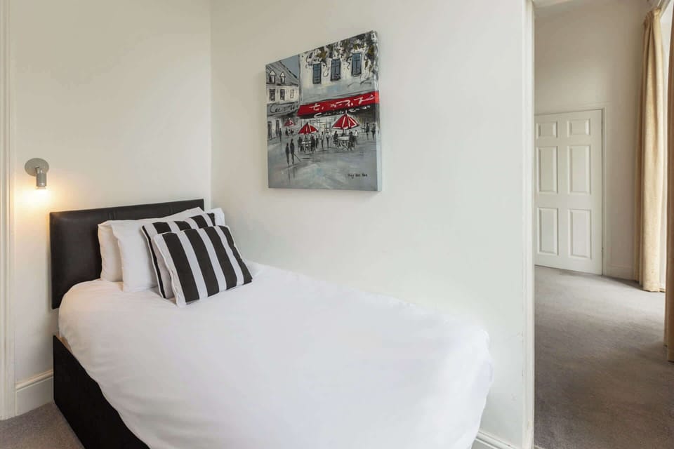 Glaisdale at the Sandbeck, Whitby - Host & Stay