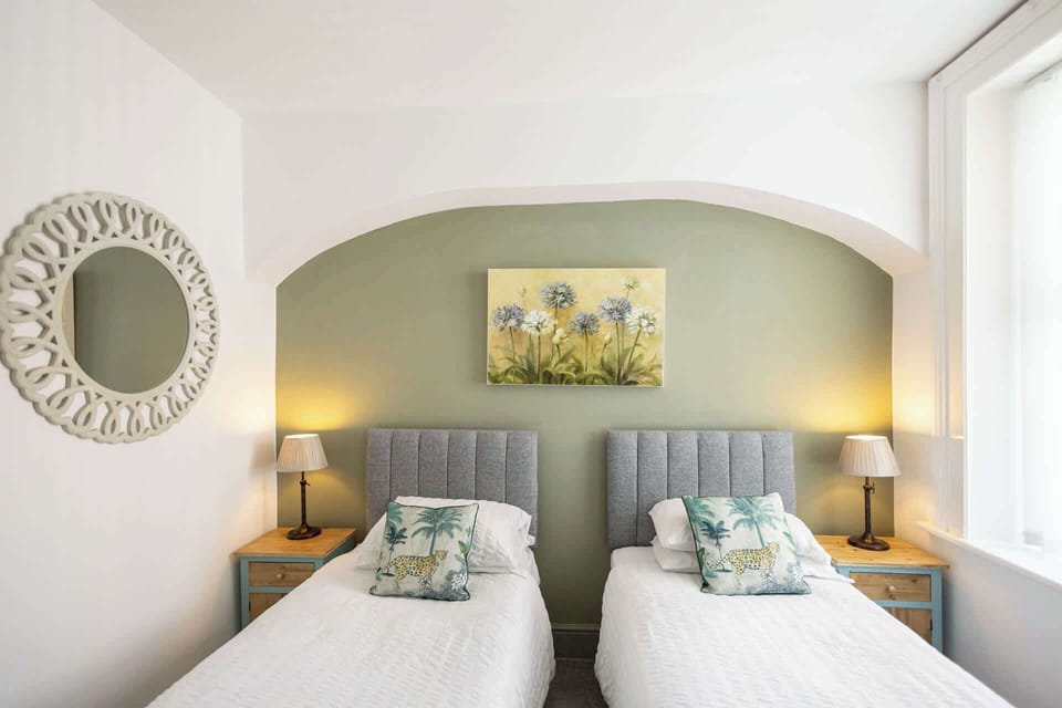 Goathland at the Sandbeck, Whitby - Host & Stay