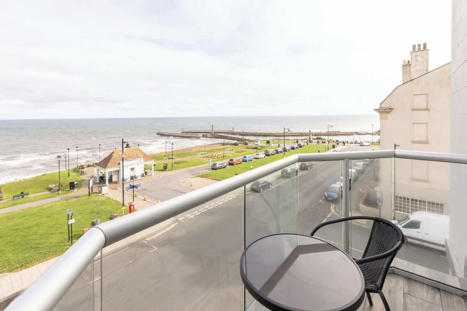 Ruswarp Studio at the Sandbeck, Whitby - Host & Stay