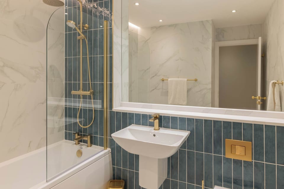 The Georgian Quarter @  Catharine St, Liverpool - Host & Stay
