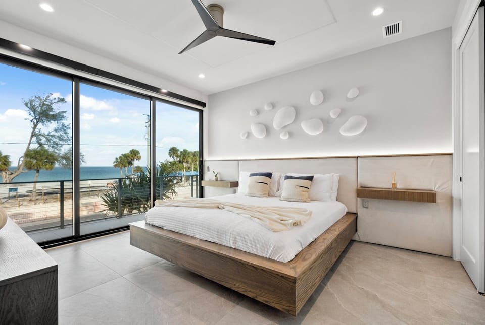 Primary Bedroom, King
