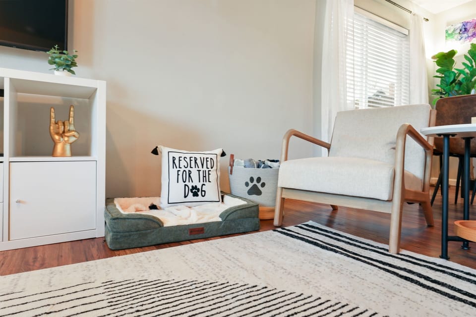 Dog friendly - max of 2 dogs, dogs ONLY