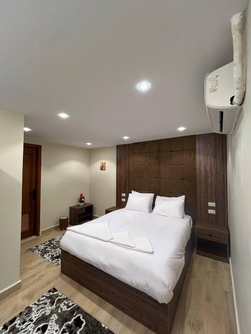 Premium bedding, memory foam beds, minibar (some free items)