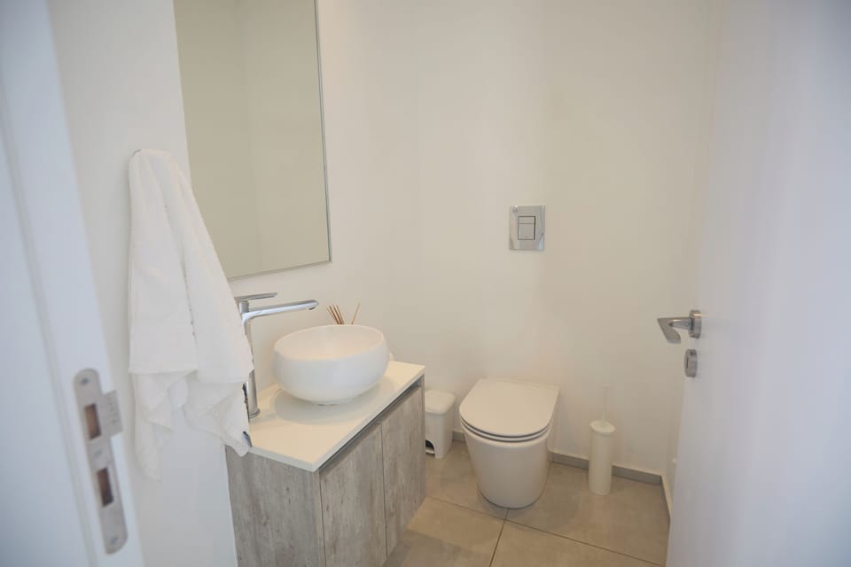 Ground Floor WC