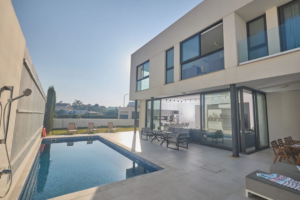 Villa Alicia with Private Pool