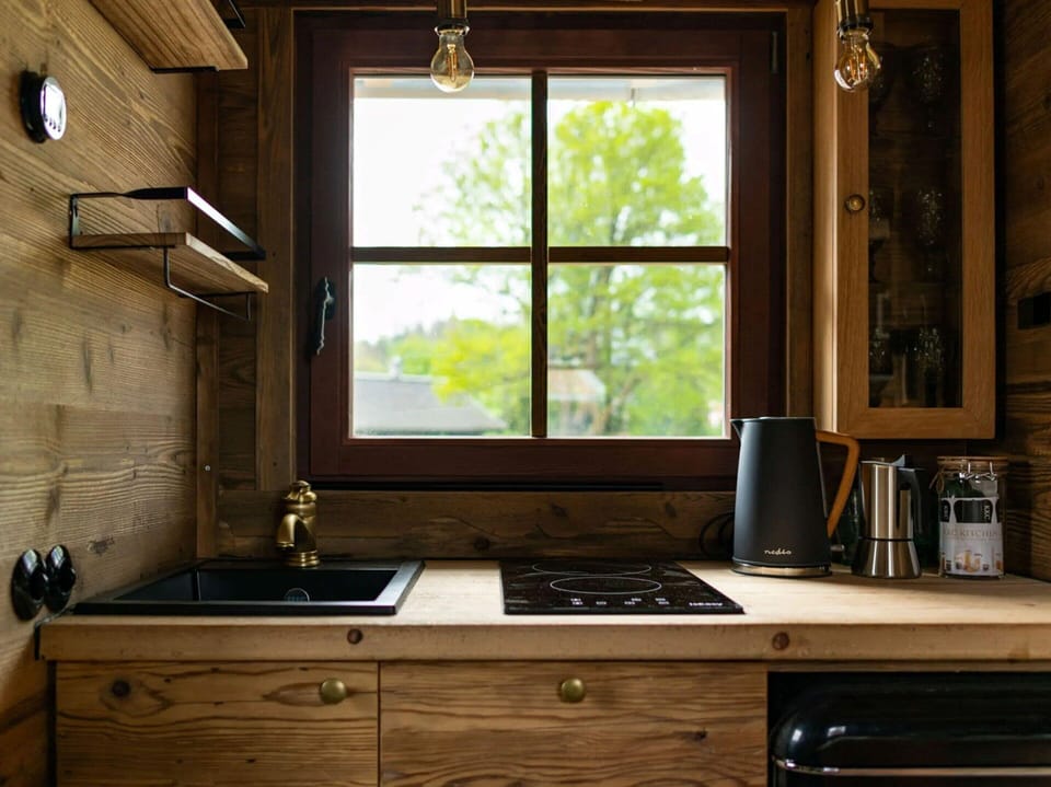 House | Bathroom