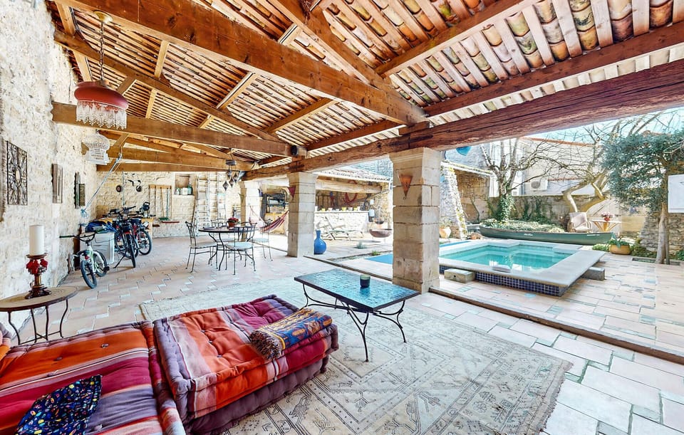 pool