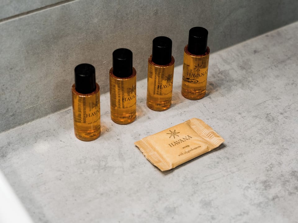 Bathroom amenities
