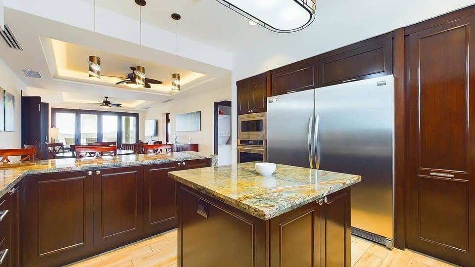 Spacious kitchen