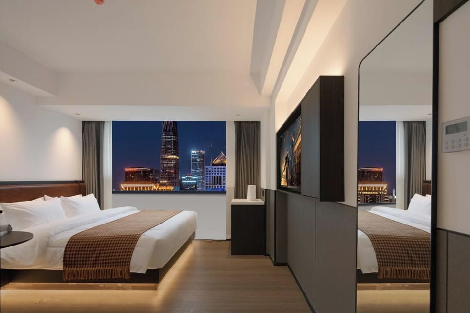 Superior Double Room | Down comforters, laptop workspace, blackout drapes, soundproofing