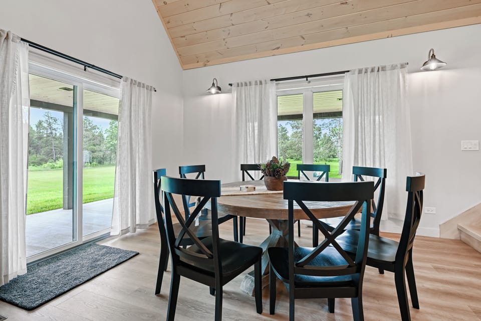 Dining Room | 1st Floor | Dishware & Flatware
