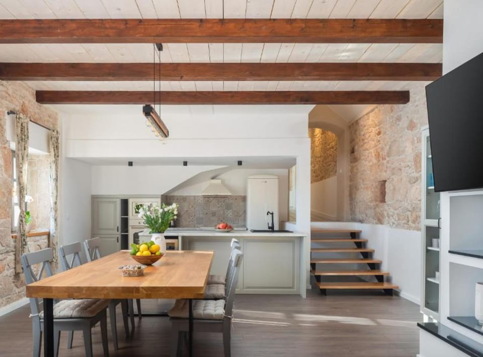 House (Villa Casa Di Pietra) | Private kitchen | Fridge