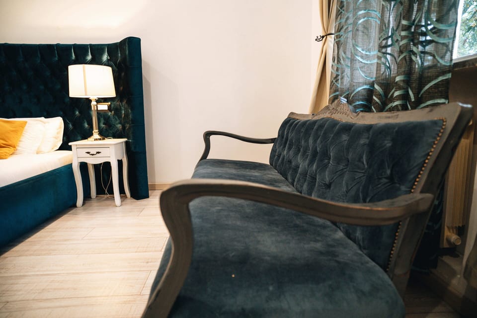 Doppia Matrimoniale con sauna | Minibar, in-room safe, desk, laptop workspace