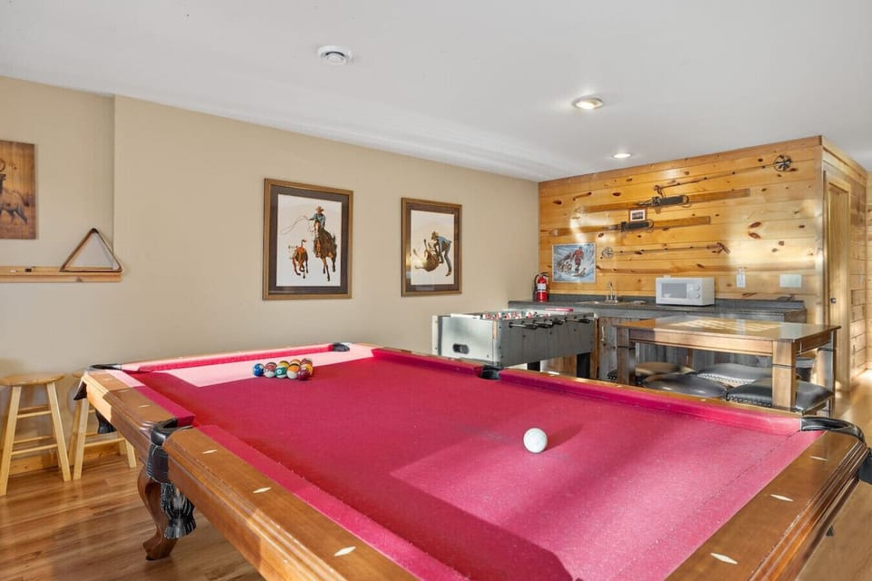 Enjoy a variety of games, including foosball, pool, and classic board games, providing endless entertainment for everyone.