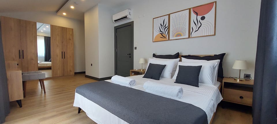 Professionally Maintained Spacious New Suites 3 Apartment in Antalya