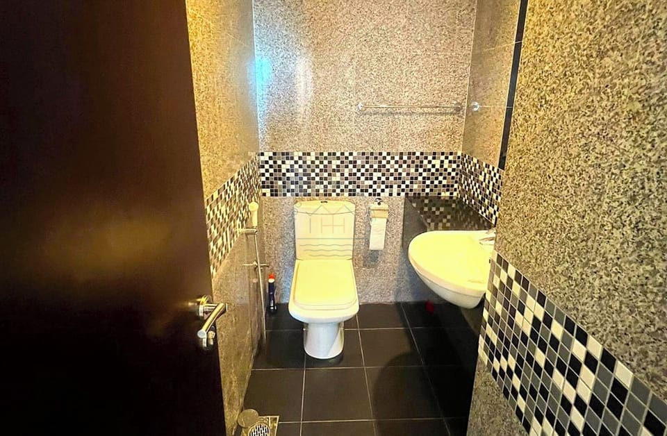 Modern & Cozy 1-BR in Business Bay Apartment in Dubai