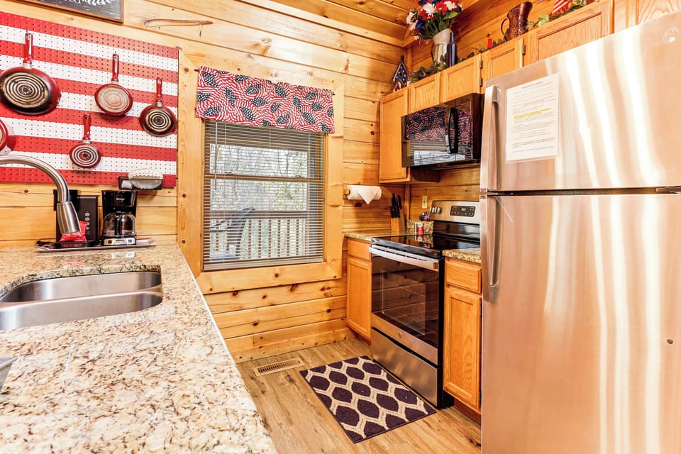 House (2 Bedrooms) | Interior
