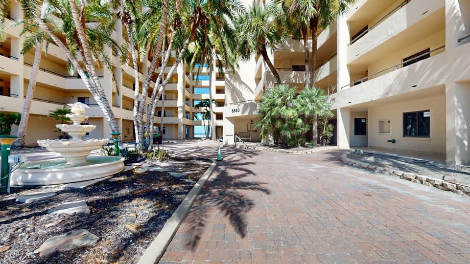 Condo, 3 Bedrooms | Exterior