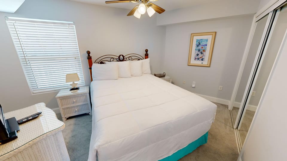Condo, 2 Bedrooms | 2 bedrooms, iron/ironing board, free WiFi
