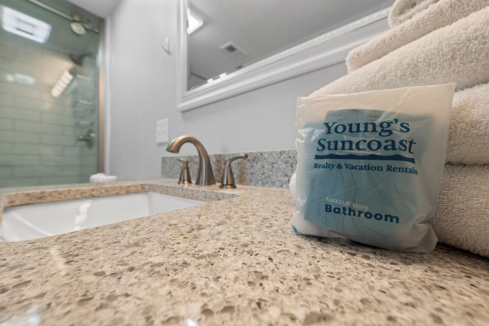 Compass Point 308 Bathroom Amenities Package